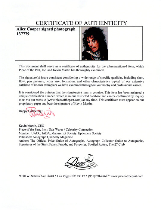 Certificate of authenticity – Alice Cooper – Alice Cooper signed photograph