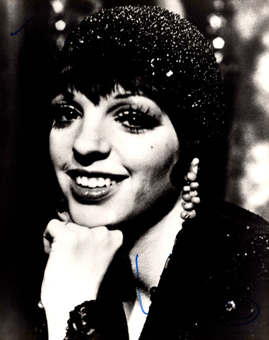 Autographed item – Liza Minnelli – Signed item with certificate